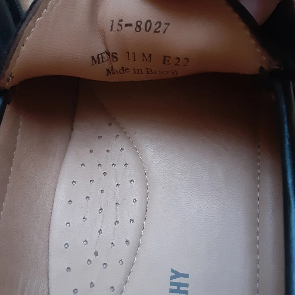 Johnston And Murphy Leather Loafers - Picture 7 of 8